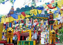 mahakal mandir tour with nawang trek